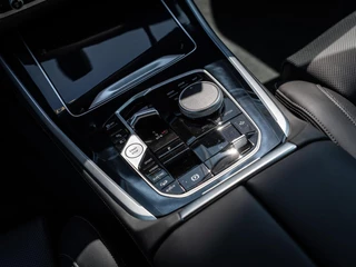BMW X5 BMW X5 xDrive50e M-SPORT PRO|PANO|LUCHTV.|H&K|22''|SFEERV. - afbeelding nr 23