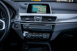 BMW X1 BMW X1 sDrive18i High Executive*PANO*NAVI*LEDER*AUTOMAAT*LED - afbeelding nr 34