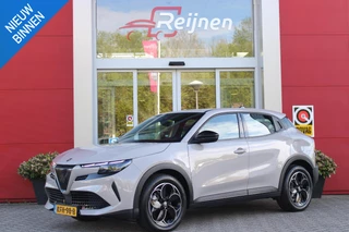 Alfa Romeo Junior 156PK Elettrica 54 kWh