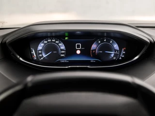 Peugeot 5008 Peugeot 5008 1.2 PureTech Sport 7 Persoons (APPLE CARPLAY, GROOT NAVI, PARKEERSENSOREN, SPORTSTOELEN, CRUISE, LANE ASSIST, NIEUWE APK, NIEUWSTAAT) - afbeelding nr 21