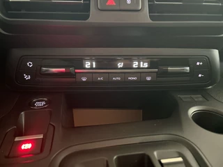 Toyota ProAce | Navigatie | Airco | Fabrieksgarantie | Soh (batterijcheck) 100% - afbeelding nr 19