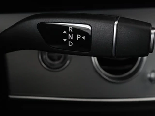 Mercedes-Benz E-Klasse Mercedes-Benz E-klasse 300e Business Solution AMG | Leder | Trekhaak |  Stoelverwarming | 360 camera | Carplay | Sfeerverlichting | Matrix LED | Keyless | Navigatie - afbeelding nr 19