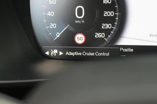 Volvo XC40 Volvo XC40 T5 Recharge R-Design | Black Edition | Leder | Parkeercamera | Stoelverwarming | Pilot Assist | Keyless - afbeelding nr 22