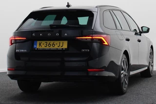 Škoda Octavia Virtual Cockpit, Climate, Cruise, Apple Carplay, LED, DAB, Afn. Trekhaak, 18'' - afbeelding nr 18