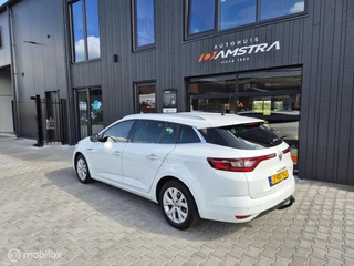 Renault Mégane Estate Renault Megane Estate 1.3 TCe Limited|Airco|Cruise|Trekhaak|Navi| - afbeelding nr 2