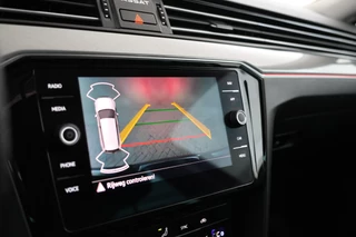 Volkswagen Passat Navigatie, Apple carplay, Climate, - afbeelding nr 14