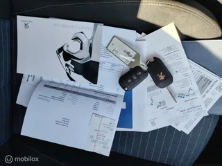 Peugeot 208 Peugeot 208 1.2 PureTech 2020 73600km. Dealer onderhouden! - afbeelding nr 11