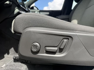 Volvo XC40 Volvo XC40 B4 197PK Plus Dark| Adap.Cruise| Trekhaak| Camera| Google| Elek. - afbeelding nr 15