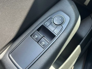 Renault Clio Renault Clio 1.6 E-TECH BUSINESS ZEN AUTOMAAT AIRCO NAVI. - afbeelding nr 22