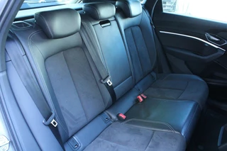 Audi e-tron Audi e-tron e-tron 55 QUATTRO ADVANCED 95 kWh PANO ORG NL - afbeelding nr 15
