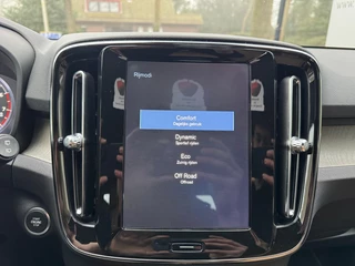 Volvo XC40 Airco/Stoelverw./Leder/Lichtmetalen velgen - afbeelding nr 24