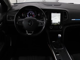 Renault Mégane Estate Renault Mégane Estate 1.2 TCe GT-Line | Leder | Stoelverwarming | Camera  | Cruise control | Trekhaak | LED | Navigatie | Sfeerverlichting | BOSE audio - afbeelding nr 3