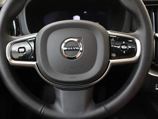 Volvo XC60 Volvo XC60 T6 AWD Plus Dark | Trekhaak | Panoramadak | 360° Camera | - afbeelding nr 22