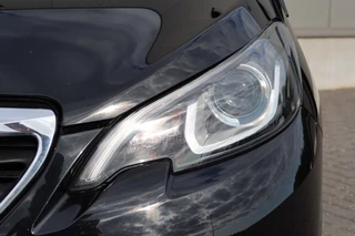 Peugeot 108 Peugeot 108 1.2 VTi Allure 5drs. Airco, Carplay, LIM - afbeelding nr 22
