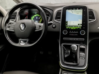 Renault Scénic Renault Scénic 1.2 TCe Sport Collection (APPLE CARPLAY, GROOT NAVI, LEDER, CAMERA, TREKHAAK, SPORTSTOELEN, GETINT GLAS, KEYLESS, PARKEERSENSOREN, NIEUWE APK, NIEUWSTAAT) - afbeelding nr 7