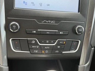 Ford Mondeo Ford Mondeo Wagon 2.0 IVCT HEV Titanium 187pk Cruise Control | Navigatie | Apple Carplay / Android Auto | Climate control | Extra Winterbanden set! - afbeelding nr 27