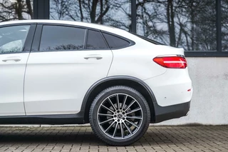 Mercedes-Benz GLC Mercedes GLC-klasse Coupé 250 4MATIC AMG Burmester 360c Pano - afbeelding nr 10