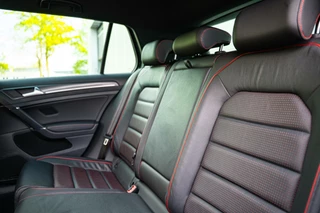 Volkswagen Golf Volkswagen Golf 2.0 TSI GTI Performance |Pano|Leer|Keyless|Virtual - afbeelding nr 24