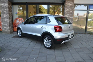 Volkswagen Polo Volkswagen Polo 1.2 TSI First Edition|106.262km|Stoelverw|AC - afbeelding nr 9