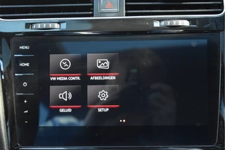 Volkswagen Golf | Pano | Keyless | Camera | Carplay | DAB | Stoelverw | Dynamic LED | Digitale tellers | Adapt.CC - afbeelding nr 19