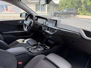 BMW 1 Serie BMW 1-serie 118i Business Ed. | Navi | Live-Cockpit | Carplay | - afbeelding nr 12