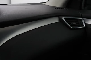 Nissan QASHQAI Nissan Qashqai 1.3 DIG-T Tekna | Panoramadak | Stoelverwarming |  Trekhaak | 360 camera | Full LED | Carplay | Navigatie | Keyless - afbeelding nr 25