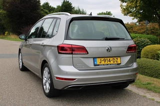 Volkswagen Golf Sportsvan Volkswagen Golf Sportsvan 1.5 TSI 130pk Comfort ECC/ACC/navi/PDC/lm velgen - afbeelding nr 2