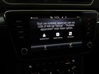 Škoda Superb Skoda Superb 1.4 TSI iV Business Edition Plus | Panoramadak |  Virtual Cockpit | Stoelverwarming | Camera | Carplay | Full LED | Memory | Navigatie | Parkeerhulp - afbeelding nr 18