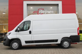 Peugeot Boxer Peugeot Boxer 2.2 BlueHDi 140PK L2H2 3.3t | APPLE CARPLAY/ANDROID AUTO | ACHTERUITRIJ CAMERA | 3-ZITS | CRUISE CONTROL | ELEKTRISCH INKLAPBARE BUITENSPIEGELS | DAB+ RADIO | NIEUWE BUS! | - afbeelding nr 3