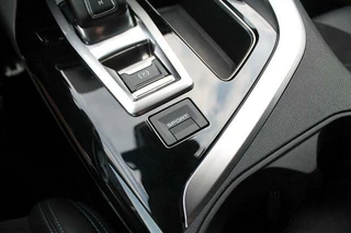 Peugeot 3008 Peugeot 3008 1.6 e-THP Crossway Automaat | Camera | Grip pakket - afbeelding nr 18
