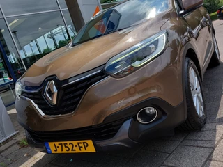 Renault Kadjar Renault Kadjar 1.2 TCe 131pk Intens Pack-Tech | Navi | Clima | Cruise | Keyless Entry | Pdc V+A+Assist+Camera | Dodehoek+Rijstrook+Licht+Regensensor | Mistlampen | Privacy Glass | 17''lm - afbeelding nr 51