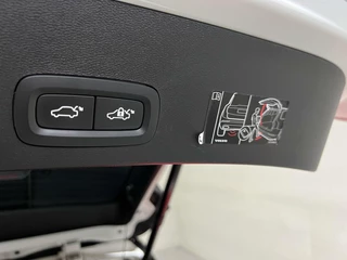 Volvo XC40 Volvo XC40 1.5 T5 Recharge R-Design Pano Navi Camera Cruise - afbeelding nr 52