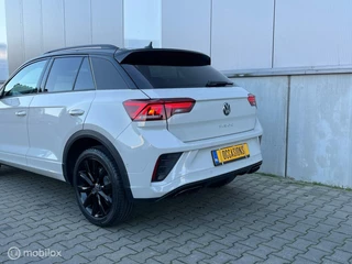 Volkswagen T-Roc Volkswagen T-Roc 1.5 TSI 3X R-Line 2025 LED ACC LANE ASS DODEHOEK - afbeelding nr 12