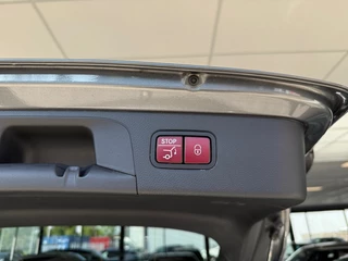 Mercedes-Benz GLC Mercedes-Benz GLC 300e 4M Business Solution AMG+ trekhaak elektrisch - afbeelding nr 17