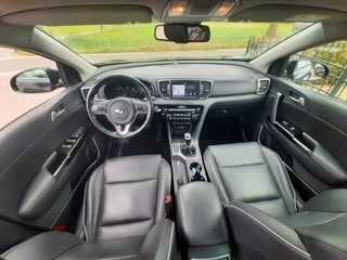 Kia Sportage Kia Sportage 1.6 132pk Airco Cruise-Control Navigatie Bluetooth Stoel- en Stuurverwarming - afbeelding nr 5