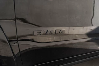 Dodge Ram 1500 Dodge RAM 1500 |Laramie Black Pack|Crew Cab 5.7-HEMI V8|2023 - afbeelding nr 14