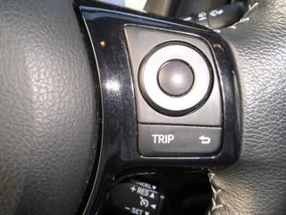 Toyota Yaris Toyota Yaris 1.5 Hybrid Dynamic Automaat two-tone-camera-pdc - afbeelding nr 20