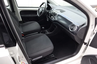 Volkswagen up! Volkswagen up! 1.0 BMT Move up! Cruise/Parkeersensoren/Stoelverwarming - afbeelding nr 15