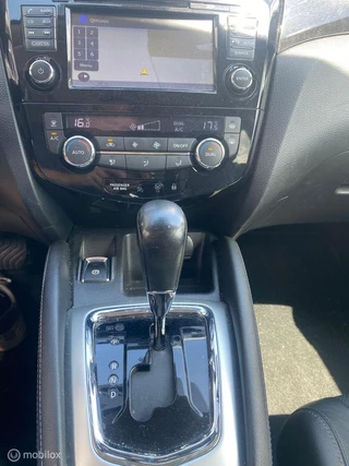 Nissan QASHQAI Nissan Qashqai 1.2 N-Connecta / Automaat/Leder /Panorama dak - afbeelding nr 14