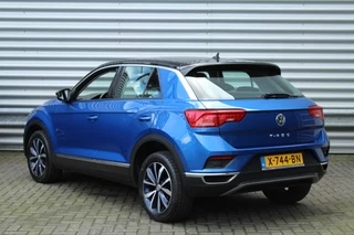 Volkswagen T-Roc Clima Cruise Navi PDC Stoelverwarming 17