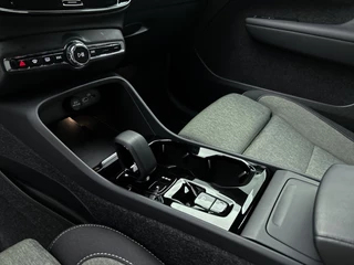 Volvo XC40 Volvo XC40 2.0 B4 Plus Dark | Trekhaak | - afbeelding nr 9