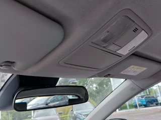 Toyota Auris Toyota Auris 1.2T 116pk Aspiration 5-Deurs | Origineel NL | 1300kg Trekgewicht | Navi | Clima | Cruise | Achteruitrijcamera | Rijstrook+Licht+Regensensor | Mistlampen | 16''lm | Trekhaak - afbeelding nr 21