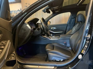 BMW 3 Serie BMW 3-serie 330e xDrive HUD Pano 360* Laser M-sport High - afbeelding nr 63