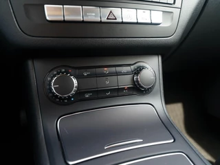 Mercedes-Benz B-Klasse Mercedes B-klasse 180 Automaat Ambition | Navigatie | Stoelverwarming | Trekhaak | 37.557 km - afbeelding nr 17