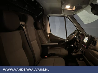 Renault Master Renault Master 2.3 dCi 136pk L2H2 Euro6 Airco | Navigatie | Camera | 2500kg Trekhaak | LED cruisecontrol, parkeersensoren, bijrijdersbank - afbeelding nr 10