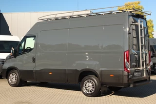 Iveco Daily L2H2 | Automaat | Navi | Camera | Adap. Cruise | Gev. Stoel | Clima | L+R Zijdeur  | 3500kg trekgew. | Lease 717,- p/m - afbeelding nr 12