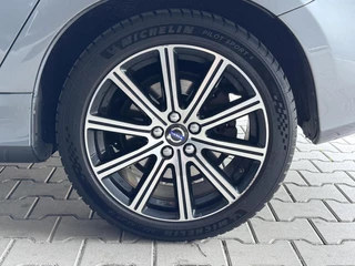 Volvo V60 Volvo V60 2.4 D5 Twin Engine Special Edition NL AUTO*TR HAAK - afbeelding nr 19