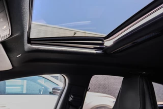 Mercedes-Benz AMG GT Mercedes AMG GT 4-Door Coupe AMG 43 4MATIC+ Premium Plus PANO HEAD UP KUIPSTOELEN BURMESTER - afbeelding nr 16
