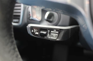 Porsche Cayenne Porsche Cayenne Coupé 3.0 / Trekhaak / Panoramadak / Camera / Luchtvering / 22'' / Bose / Stoelventilatie / Sportchrono / Stoelverwarming / DAB / ACC - afbeelding nr 35