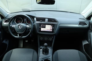 Volkswagen Tiguan Allspace Volkswagen Tiguan Allspace 1.4 TSI / 7 Persoons / 150PK / Pano / Camera / Head-UP / Cruise! - afbeelding nr 2